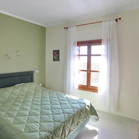 Kallichoron 3 Fortezza Apartament *